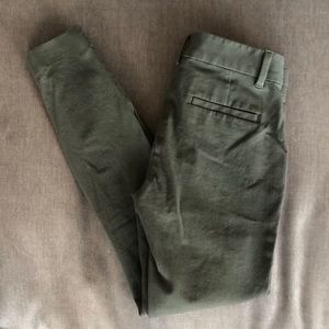 Gap olive green pants